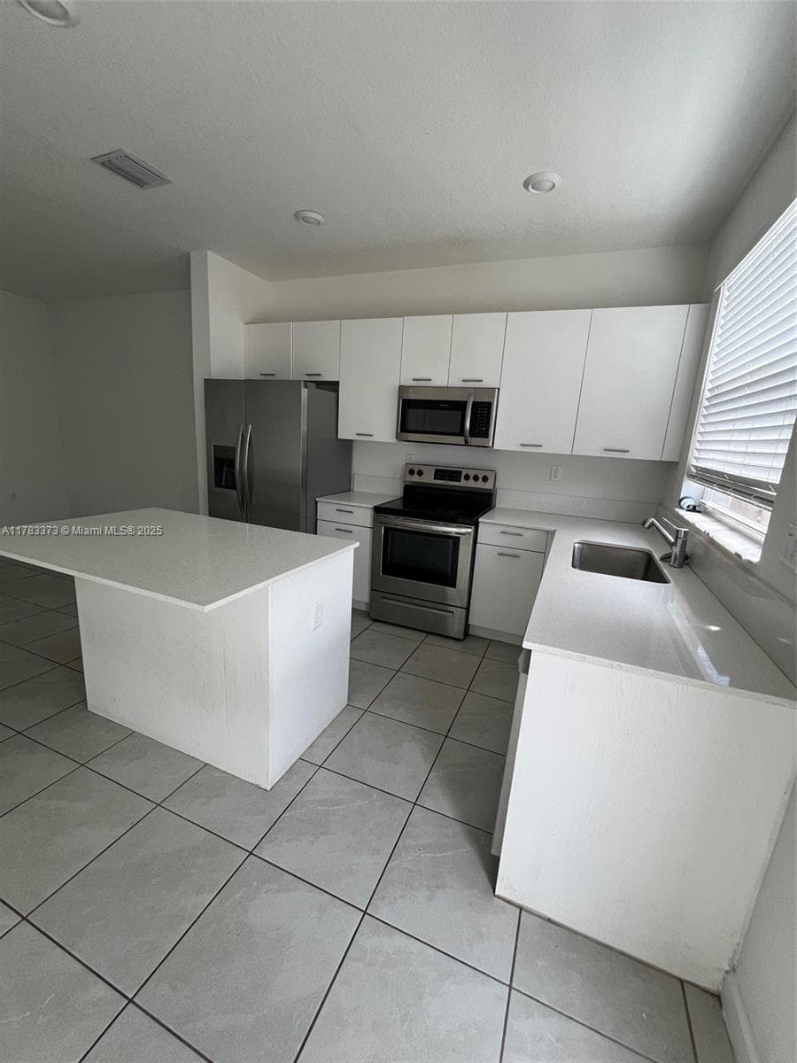 WESTVIEW · #12121 in Miami - Photo 6