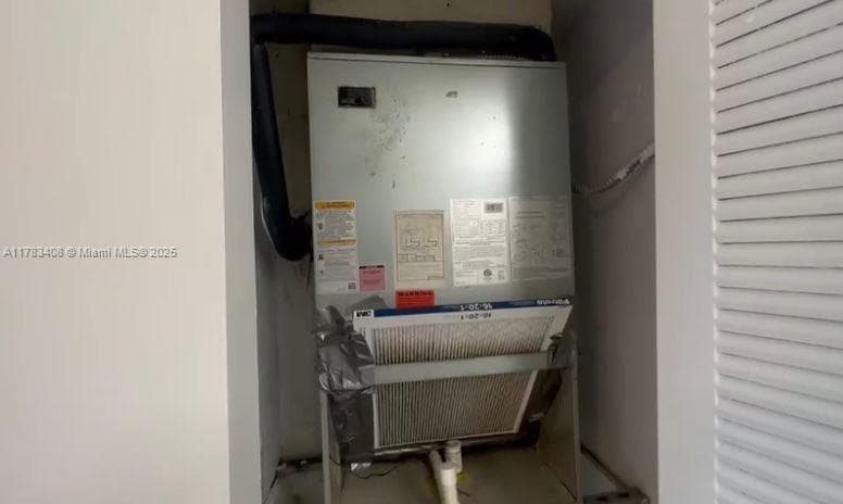 NEW WORLD CONDO · #B-216 in Miami Gardens - Photo 5