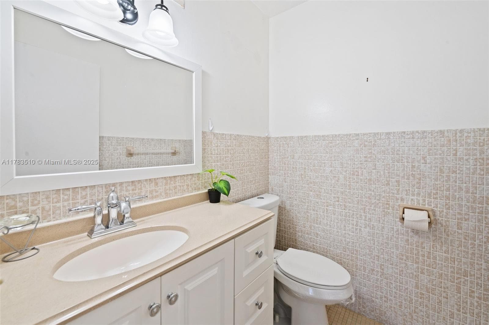 Beverly Hills Condominium · #G323 in Hollywood - Photo 19