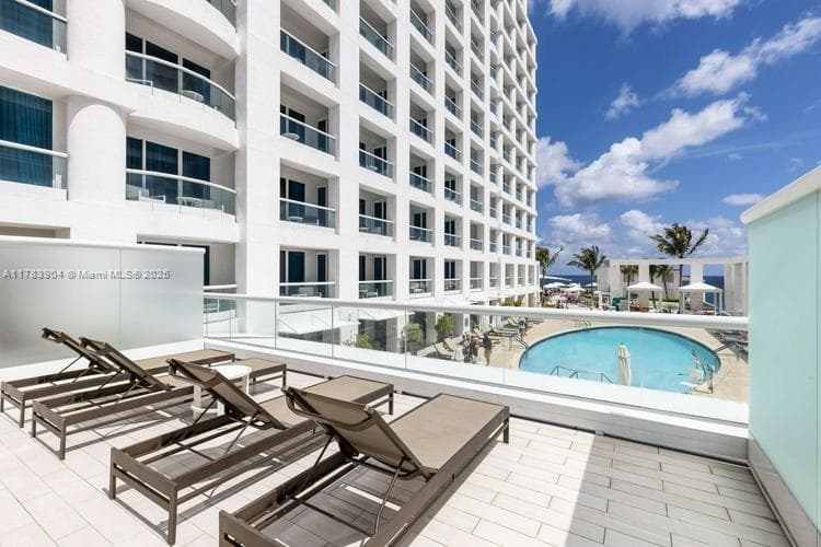 FLB Condominium hotel · #H1403 in Fort Lauderdale - Photo 32