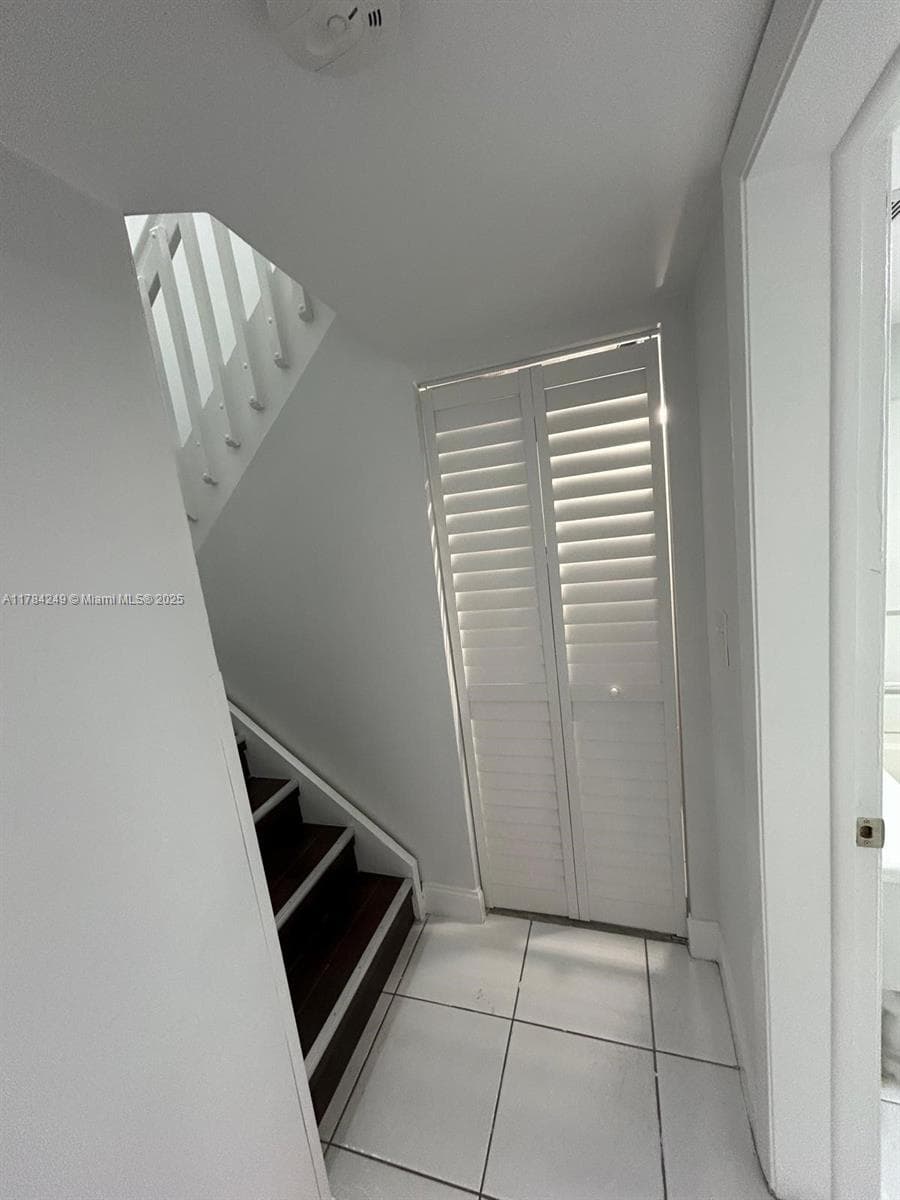 KENDALL LAKE TOWERS · #302 in Miami - Photo 28