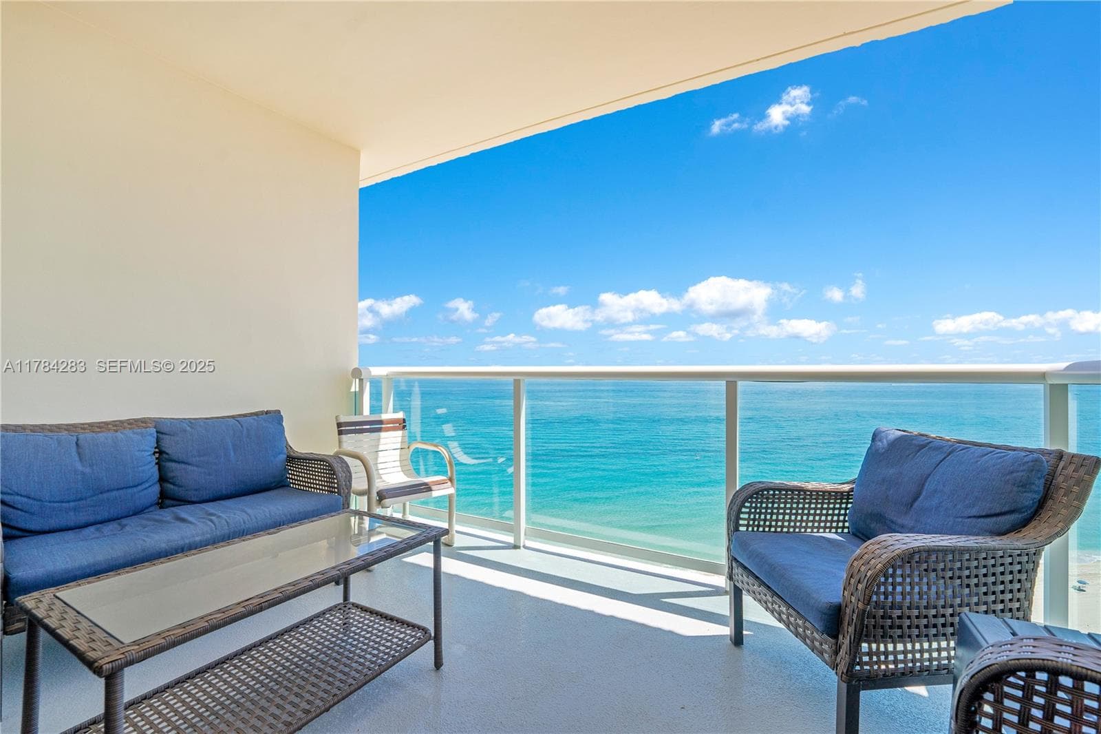 STARLIGHT TOWERS CONDO · #16D in Lauderdale By The Sea - Photo 3
