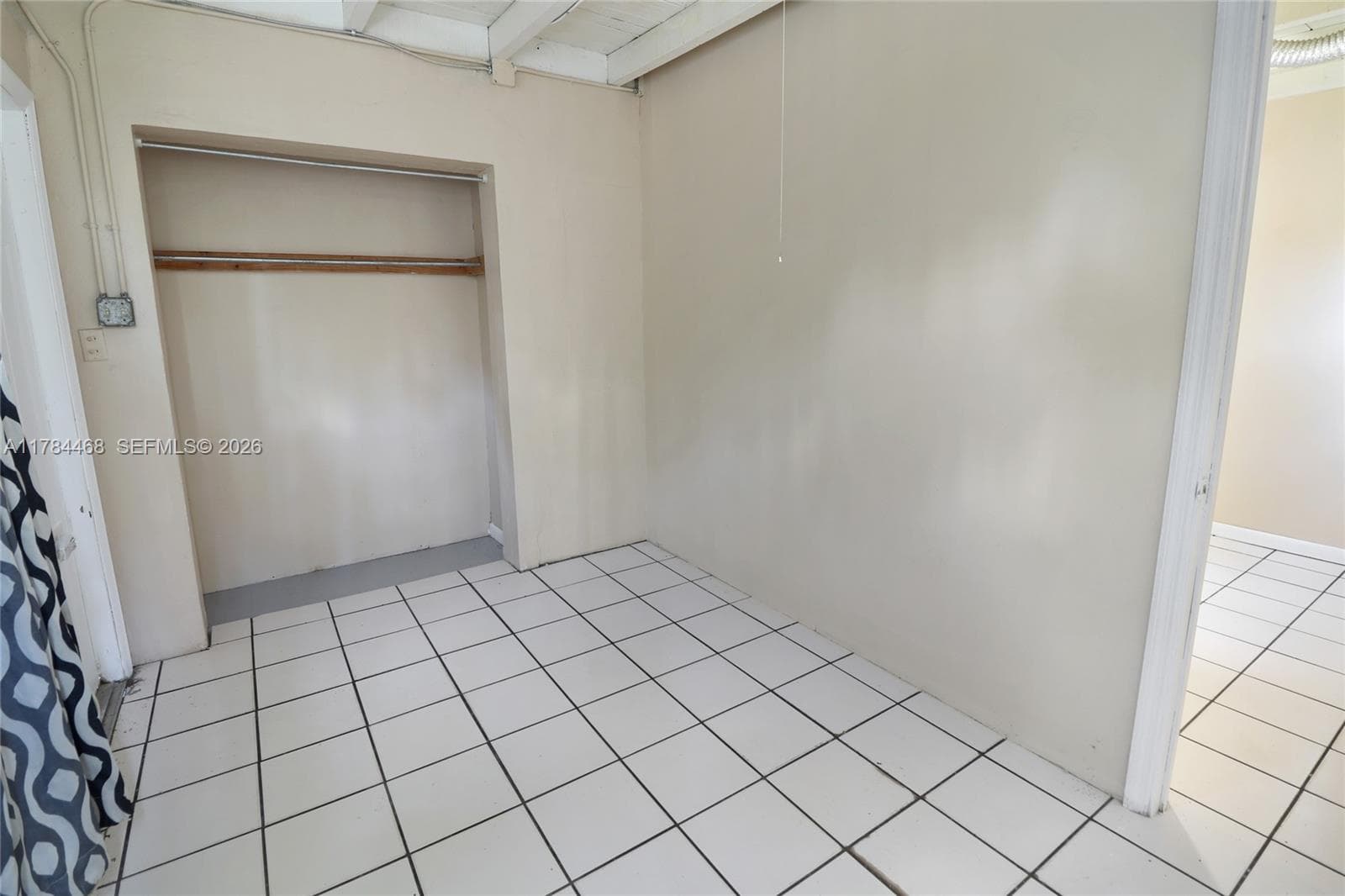 723 NW 15th Way photo 17