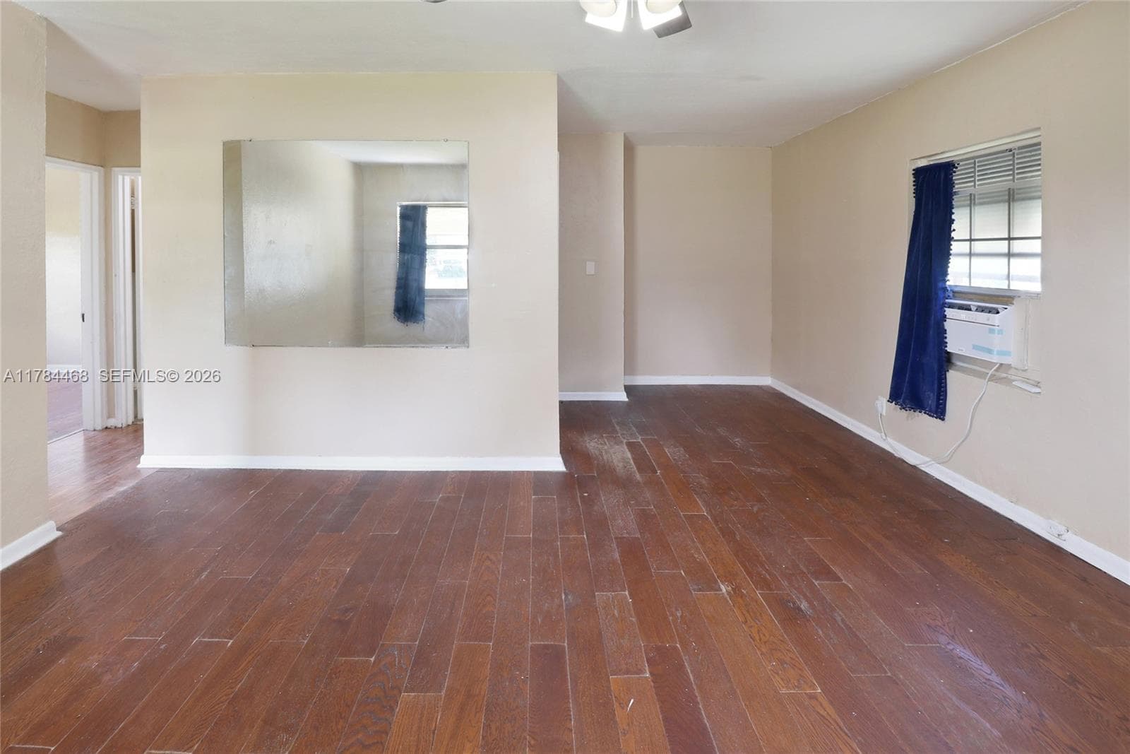723 NW 15th Way photo 4