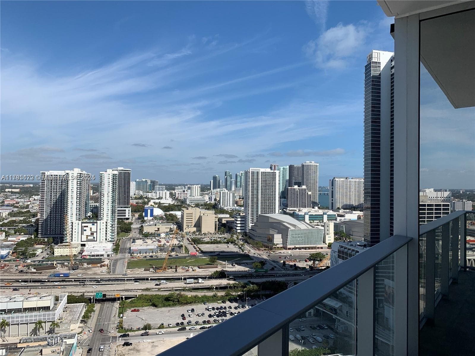 Paramount Miami Worldcenter · #3002 in Miami - Photo 19