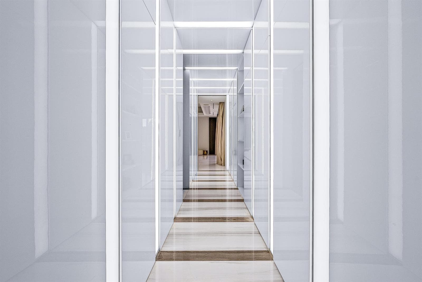 Primary suite entry
