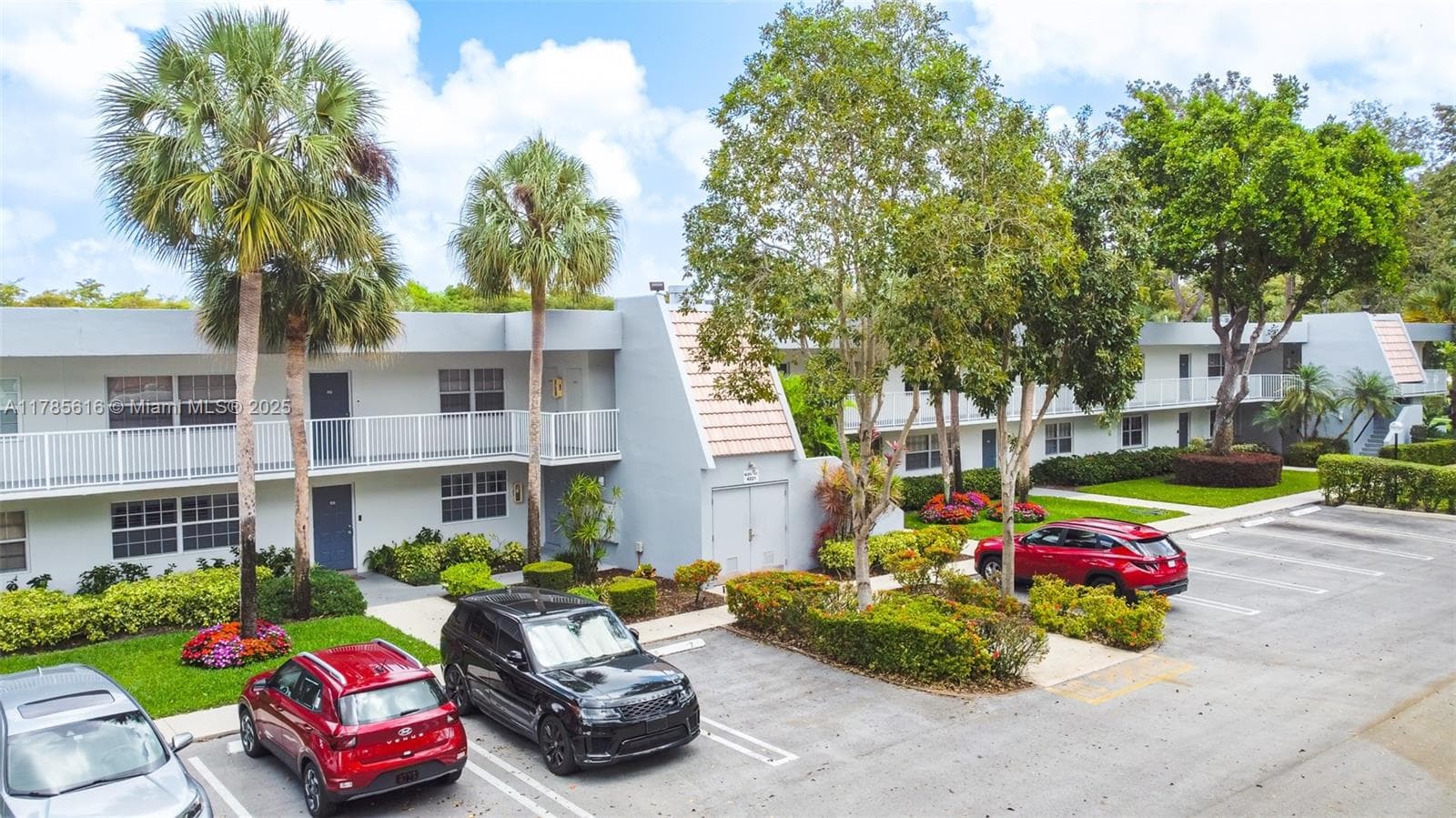 OAK TERRACE · #203 in Pompano Beach - Photo 12
