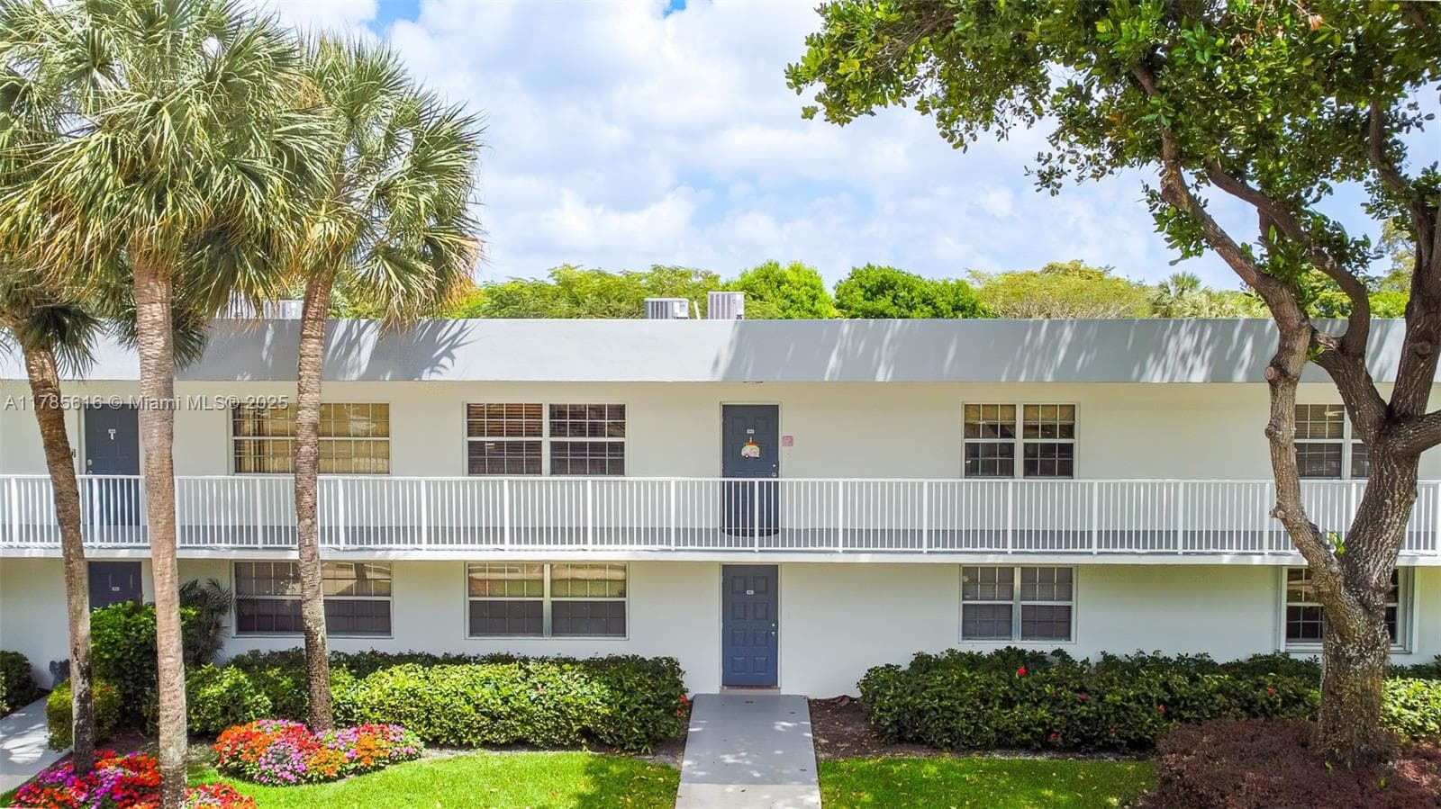 OAK TERRACE · #203 in Pompano Beach - Photo 10