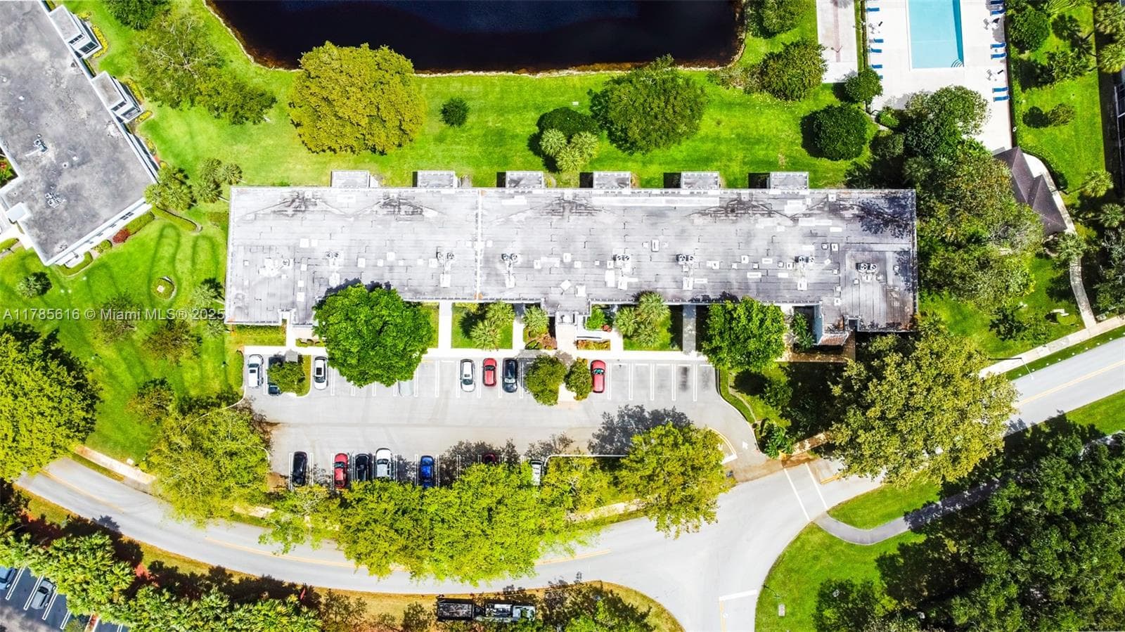 OAK TERRACE · #203 in Pompano Beach - Photo 37