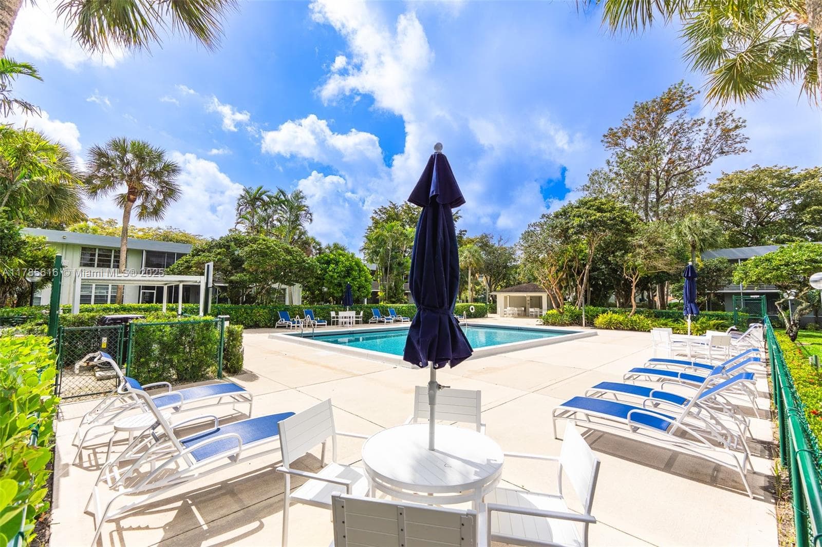 OAK TERRACE · #203 in Pompano Beach - Photo 35