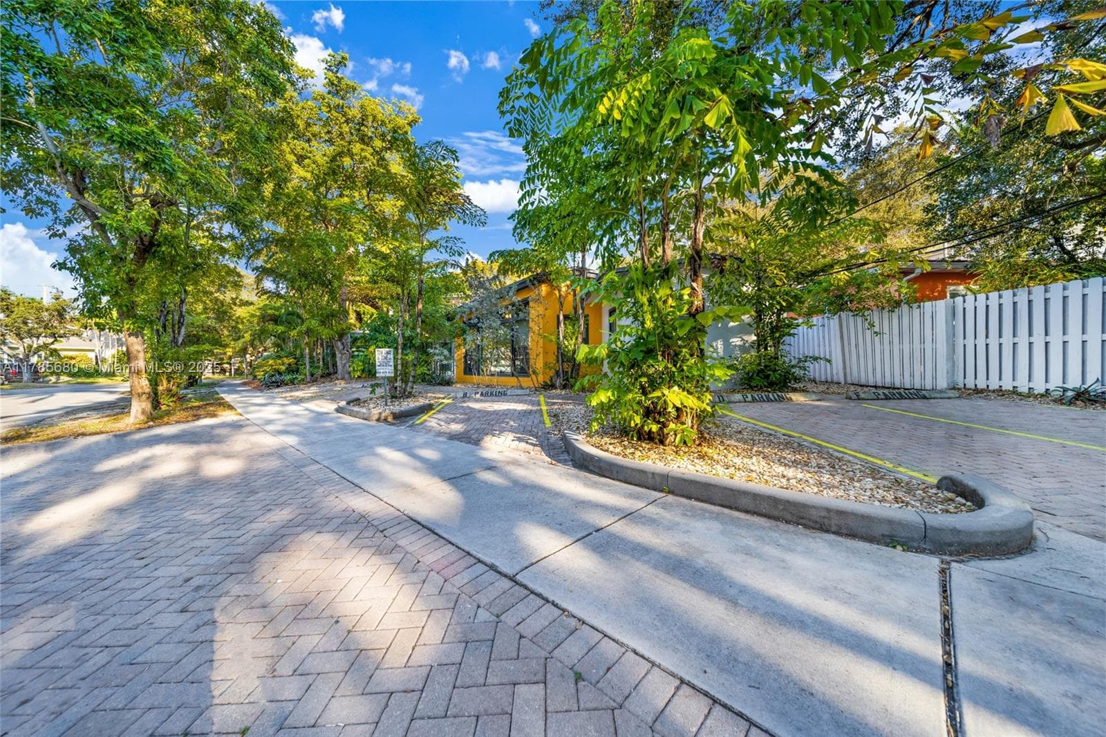 VICTORIA PARK CORR AMEN P · #C in Fort Lauderdale - Photo 27