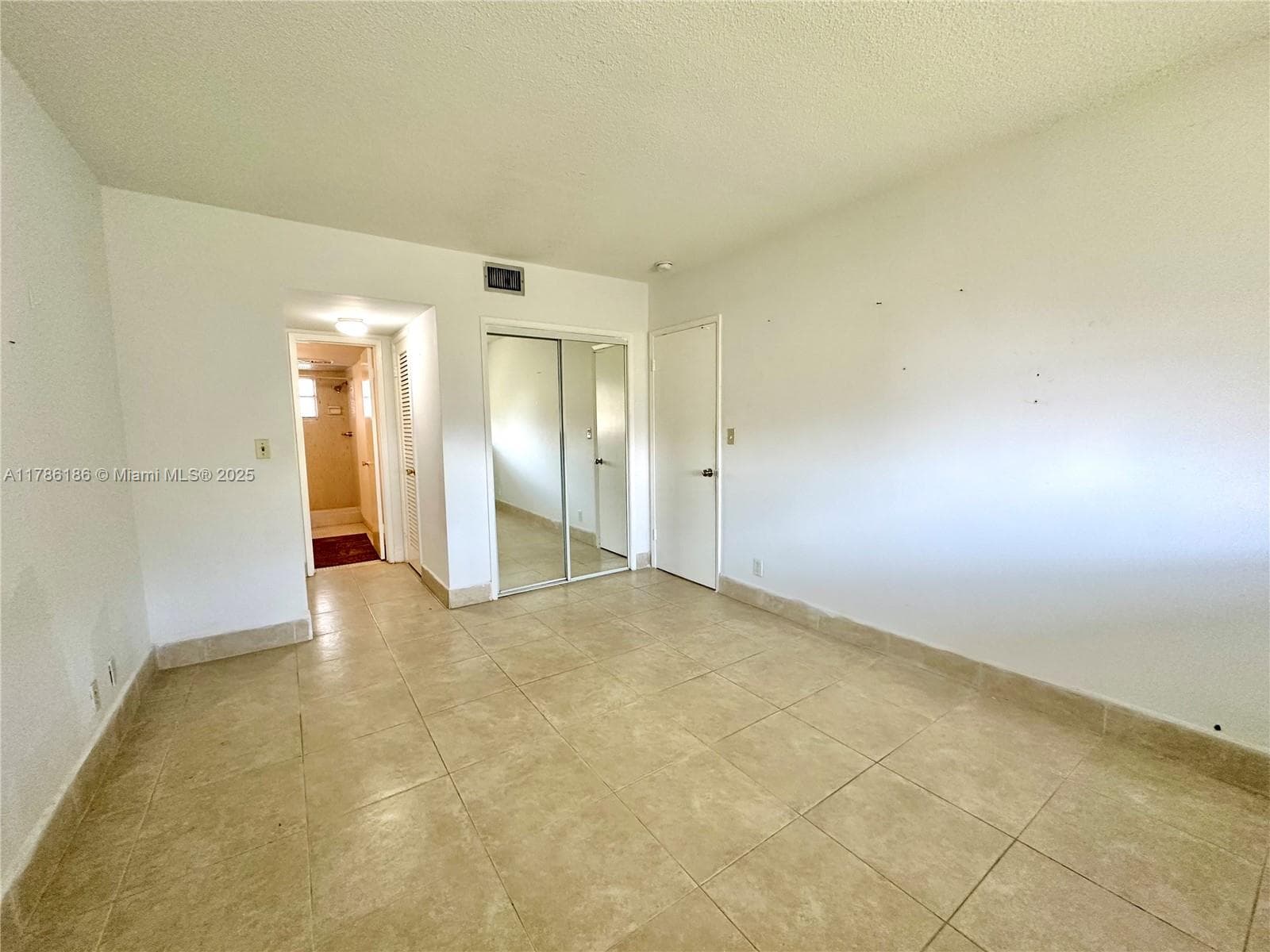 Hillcrest Country Club · #306 in Hollywood - Photo 19