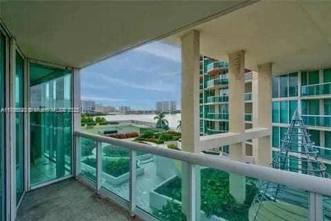 Hidden Bay · #610 in Aventura - Photo 17