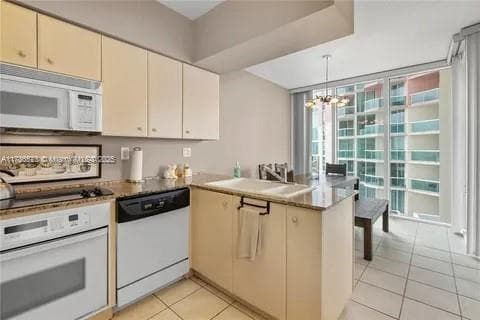 Hidden Bay · #610 in Aventura - Photo 19