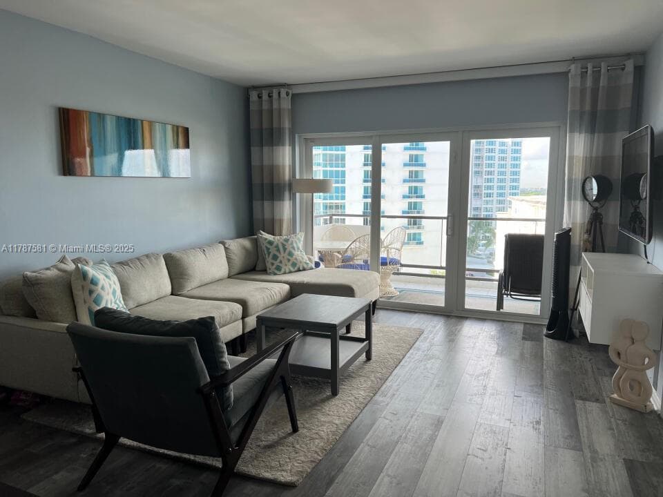 LEISURE TOWERS CONDO · #907 in Pompano Beach - Photo 3