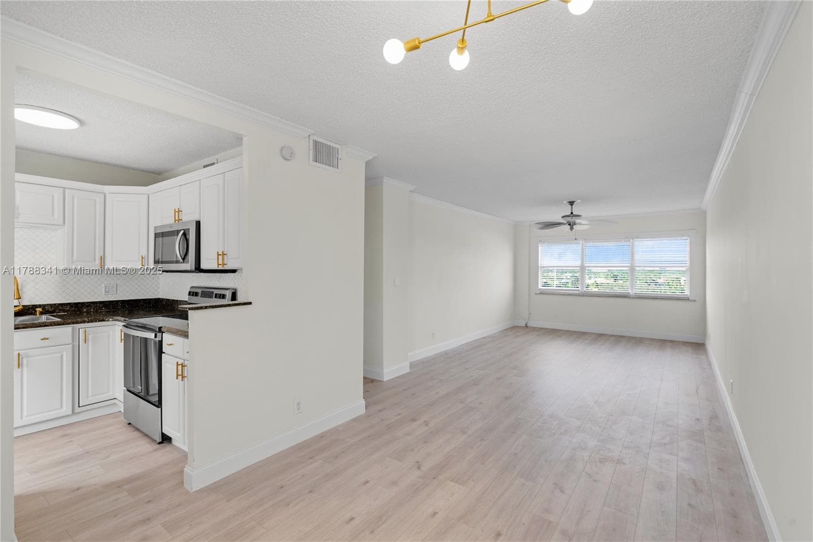 HORIZON HOUSE CONDO · #808 in Fort Lauderdale - Photo 1