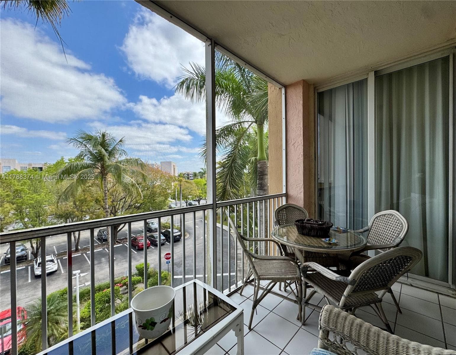 DORAL HOUSE CONDO NO 2 · #420 in Doral - Photo 25