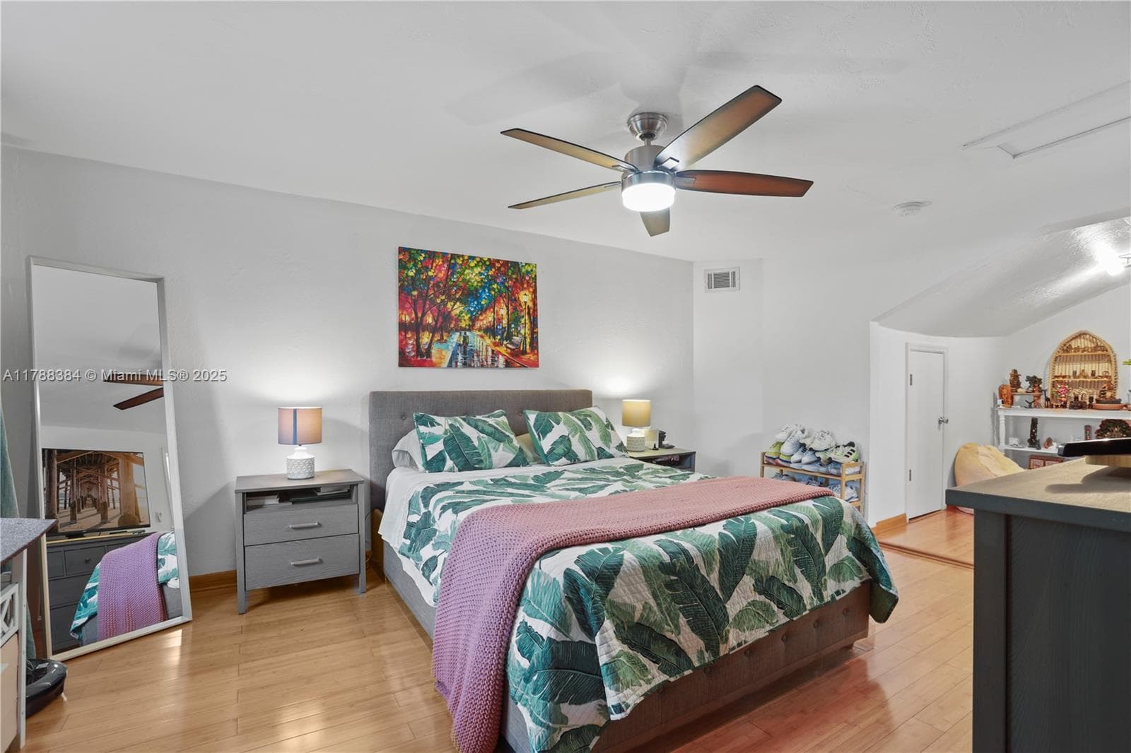 3375 SW 29th Ter photo 15