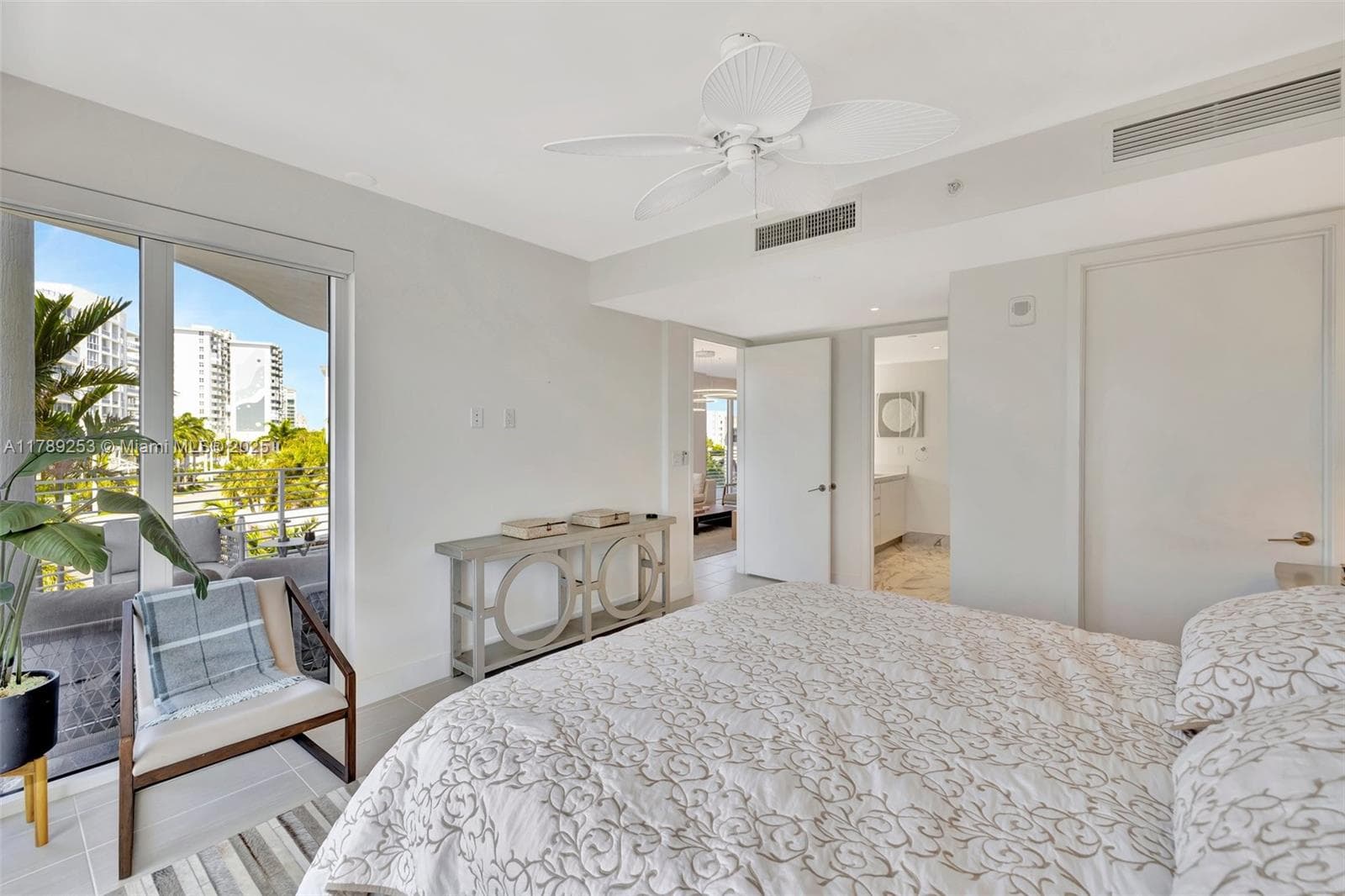 WAVE ON BAYSHORE CONDO · #301 in Fort Lauderdale - Photo 21