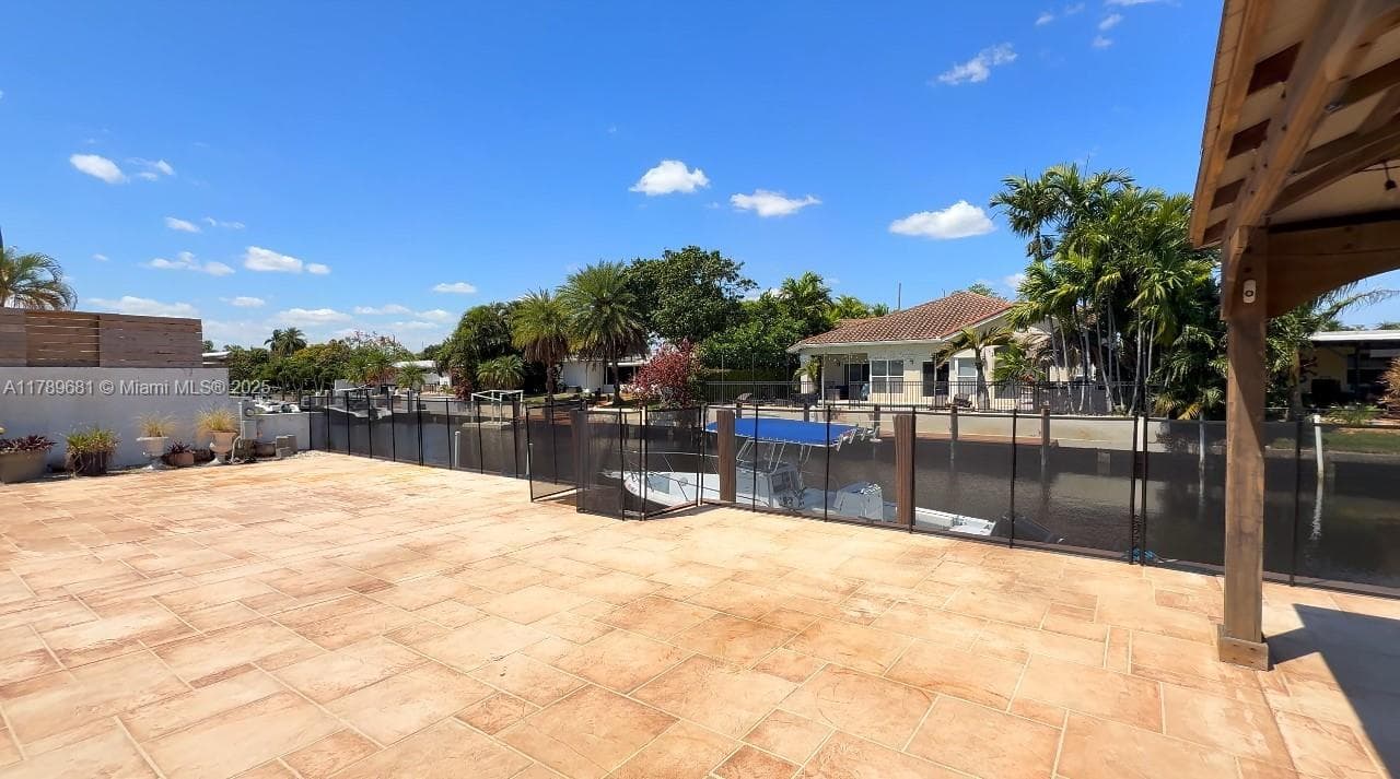 2543 Marathon Ln photo 23