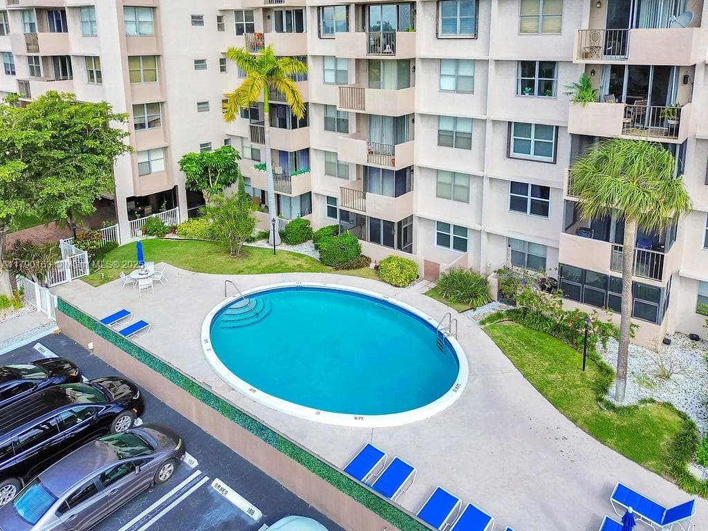 ISLAND CLUB TWO CONDO · #RP405 in Pompano Beach - Photo 43