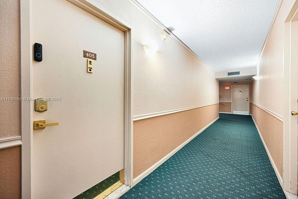 ISLAND CLUB TWO CONDO · #RP405 in Pompano Beach - Photo 5