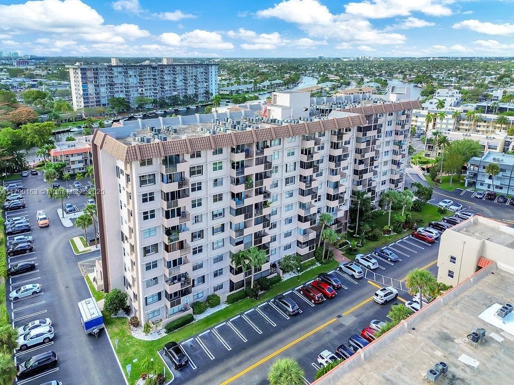 ISLAND CLUB TWO CONDO · #RP405 in Pompano Beach - Photo 44