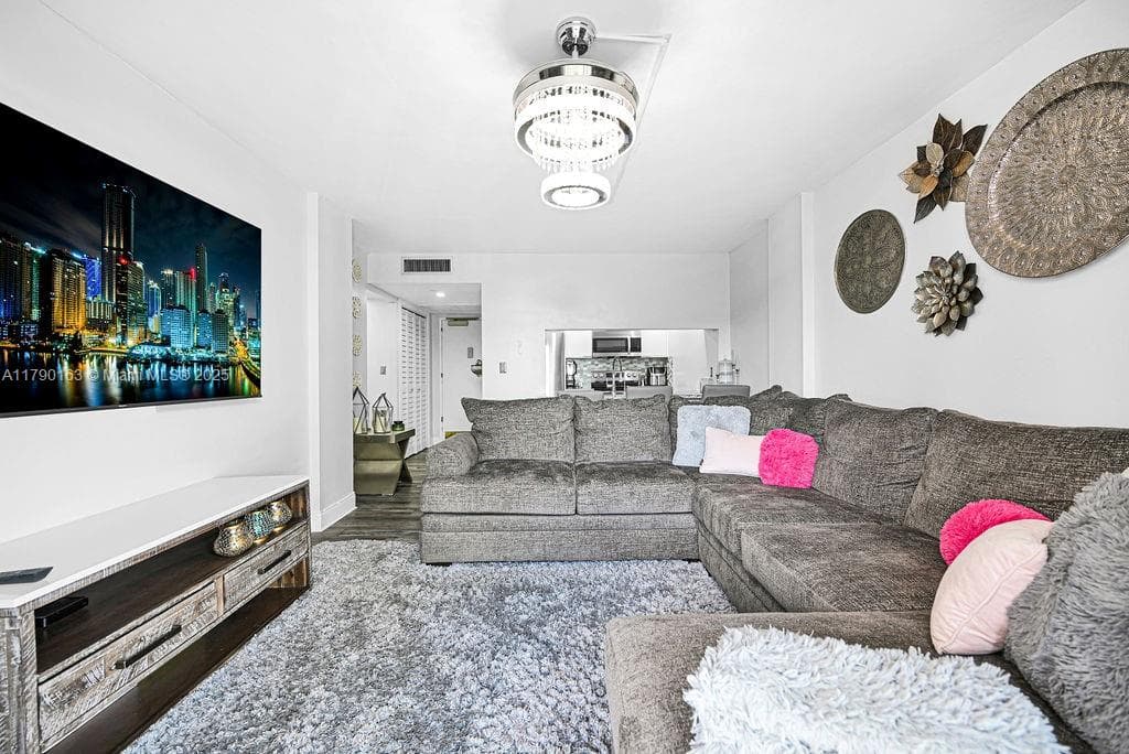 ISLAND CLUB TWO CONDO · #RP405 in Pompano Beach - Photo 8