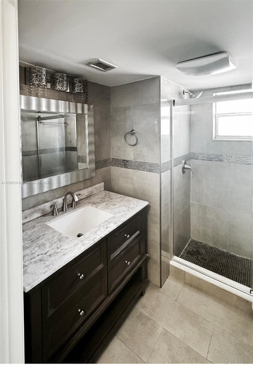 JADE WINDS GROUP ALLAMAND · #108-2 in Miami - Photo 2