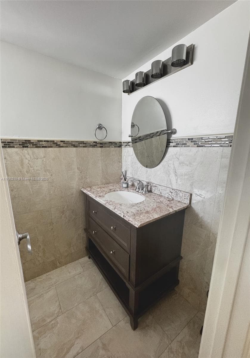 JADE WINDS GROUP ALLAMAND · #108-2 in Miami - Photo 6