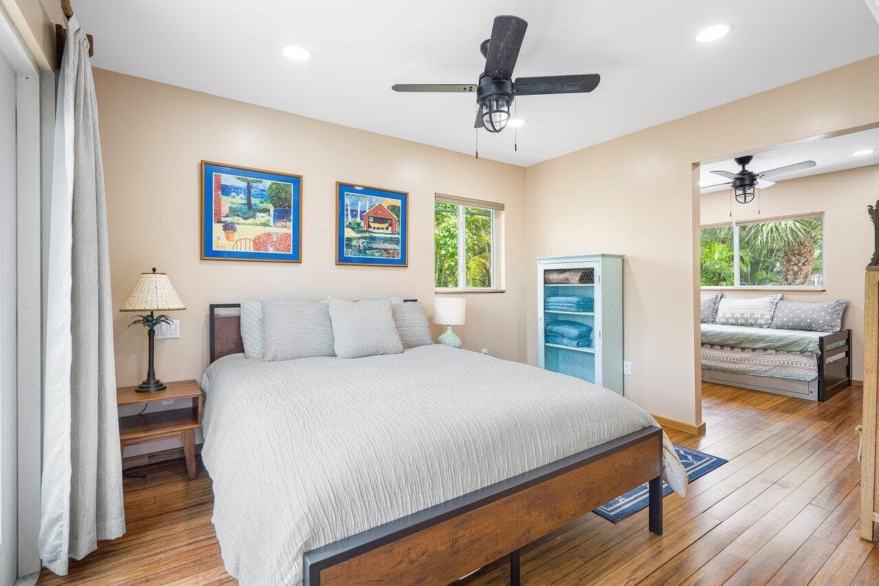 022-300Southeast7thAvenue-DelrayBeach-FL