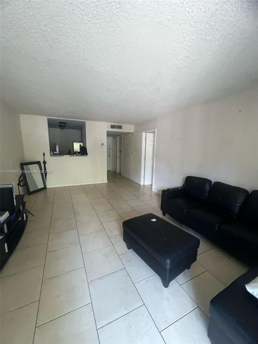 Montecarlo Condominium · #A203 in Miami - Photo 3