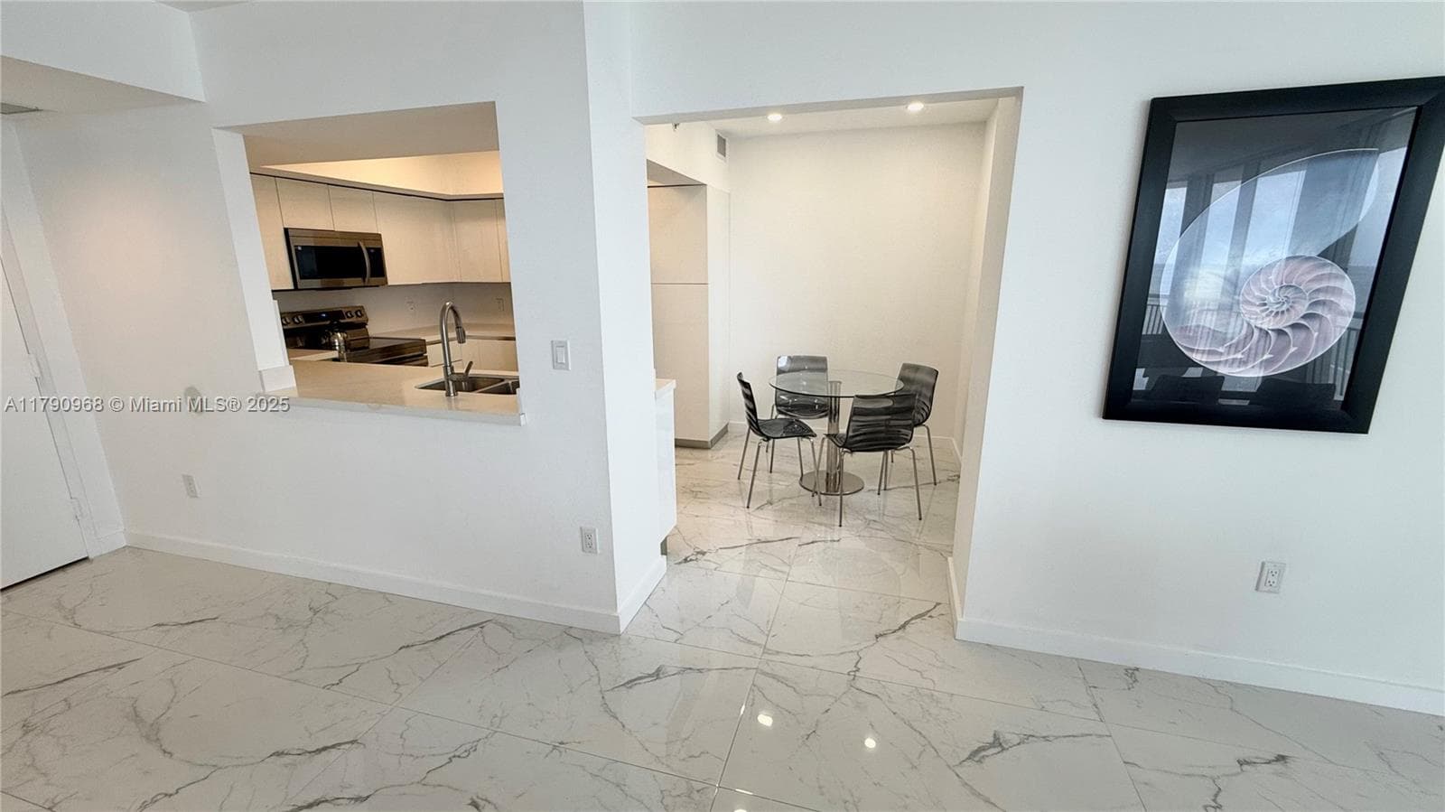 Ocean Point Beach Club · #608 in Sunny Isles Beach - Photo 42