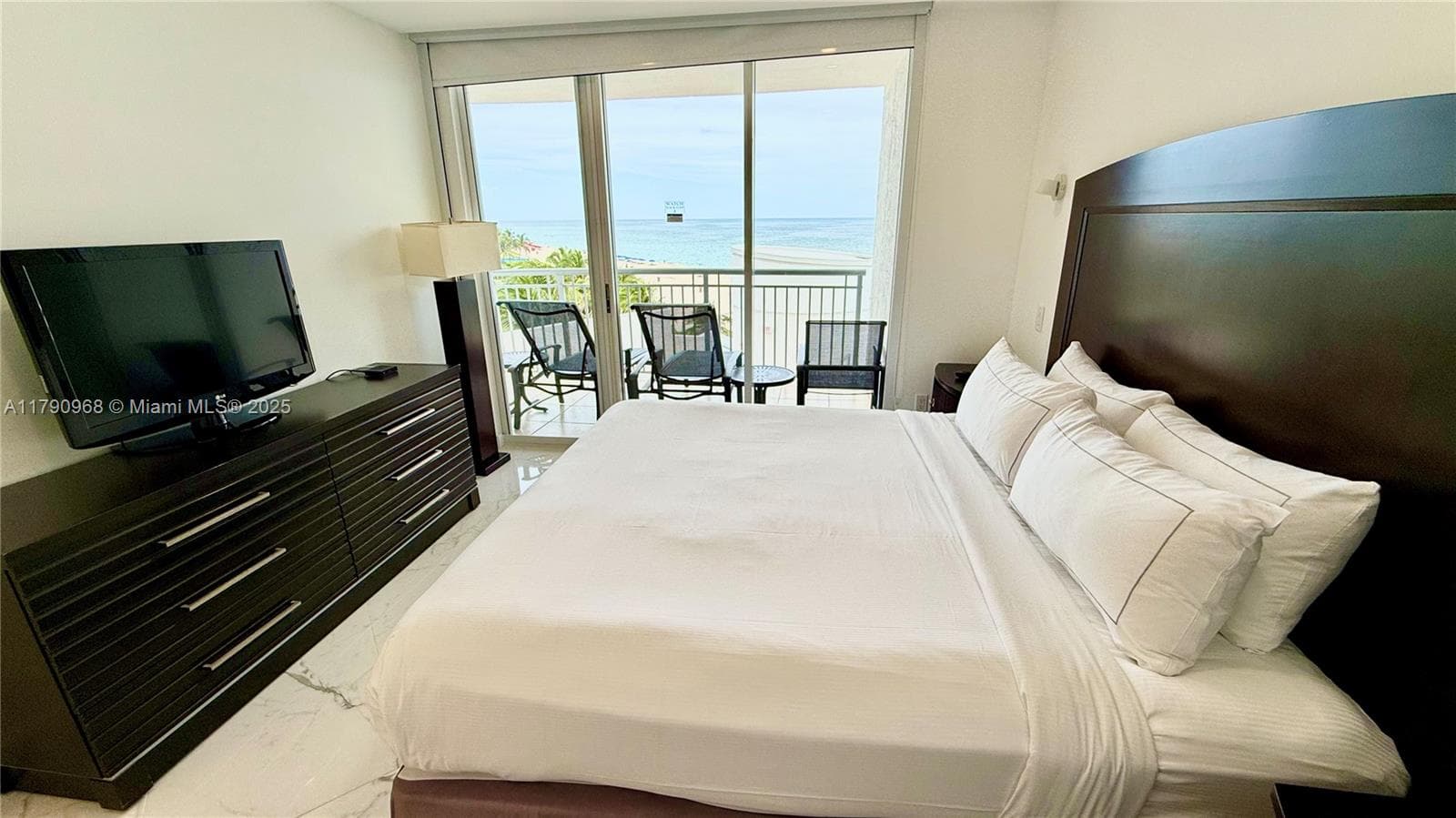 Ocean Point Beach Club · #608 in Sunny Isles Beach - Photo 32