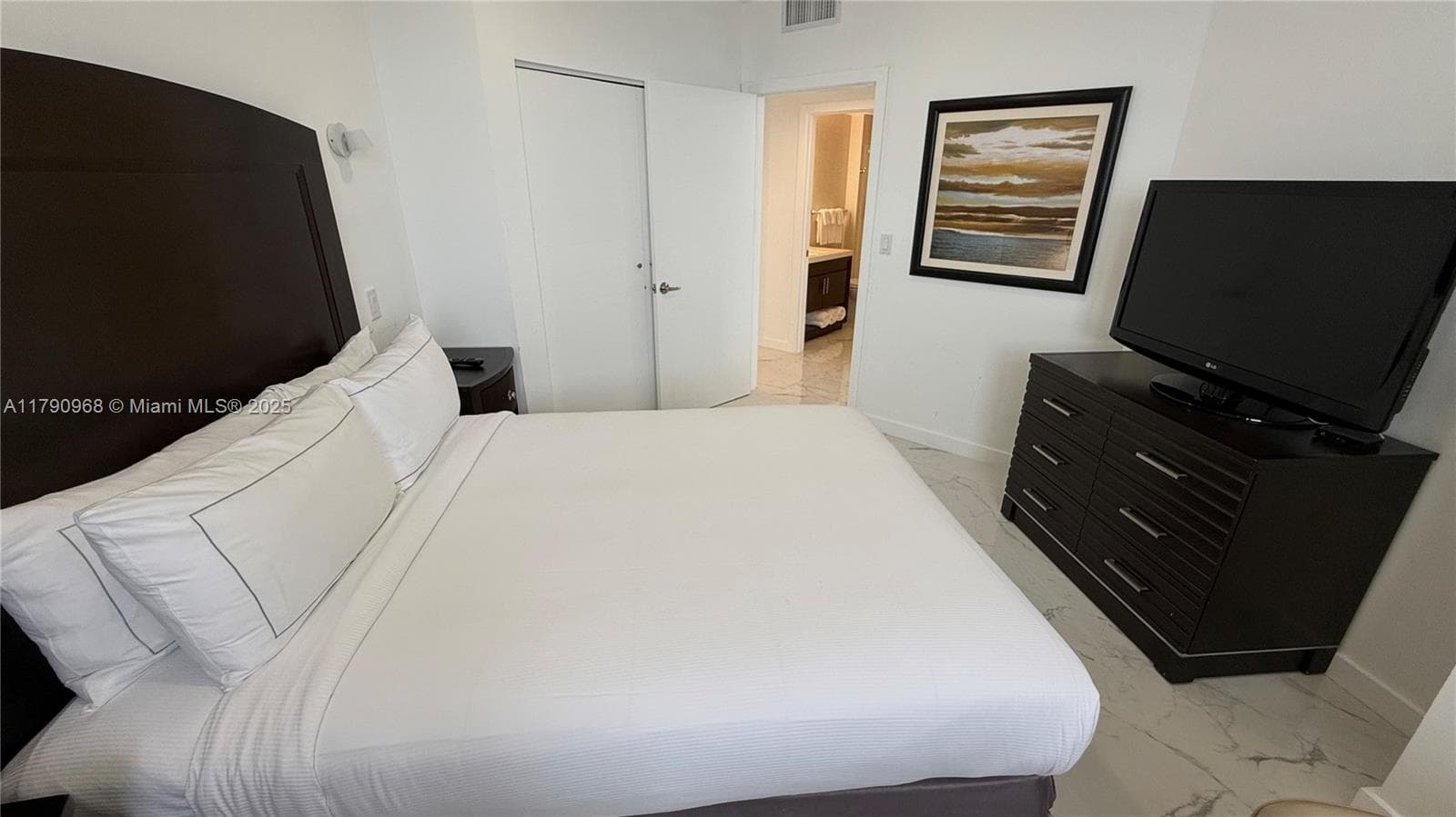 Ocean Point Beach Club · #608 in Sunny Isles Beach - Photo 24