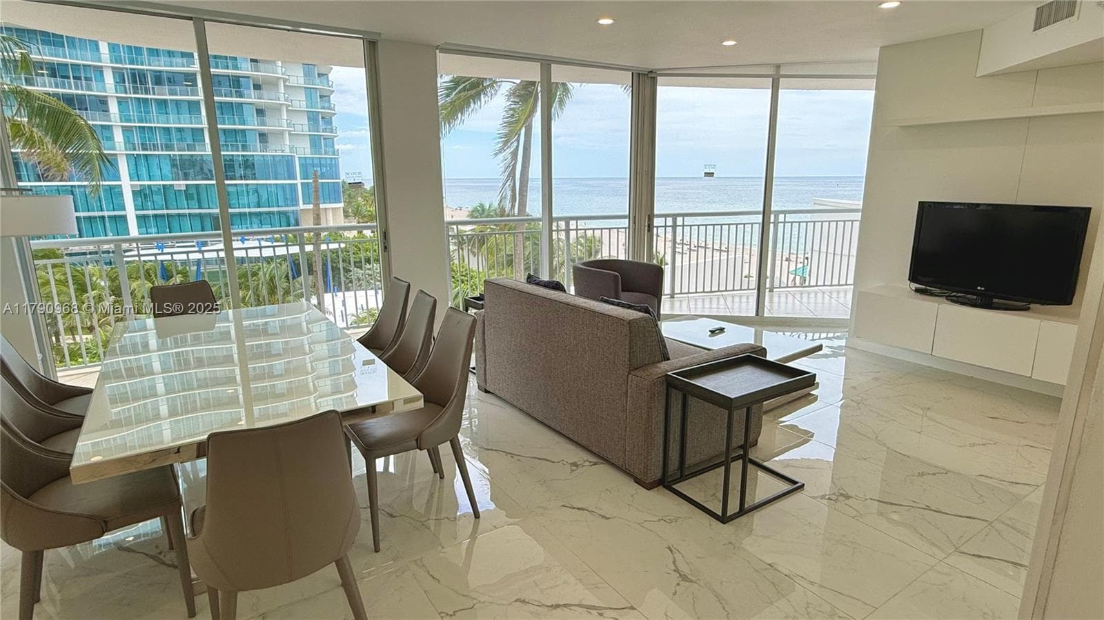 Ocean Point Beach Club · #608 in Sunny Isles Beach - Photo 10