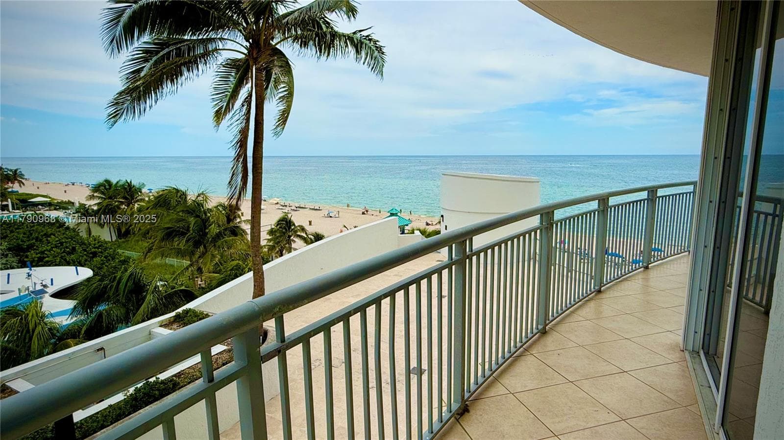 Ocean Point Beach Club · #608 in Sunny Isles Beach - Photo 18