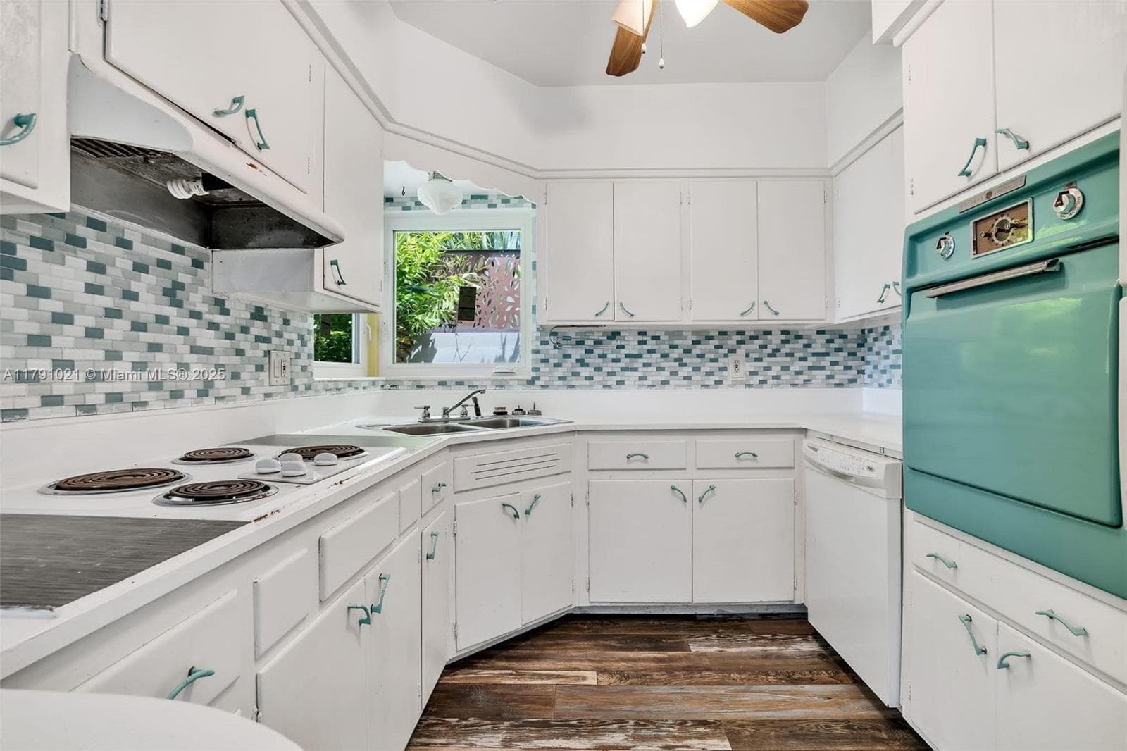 2019 NE 31st Ave photo 17