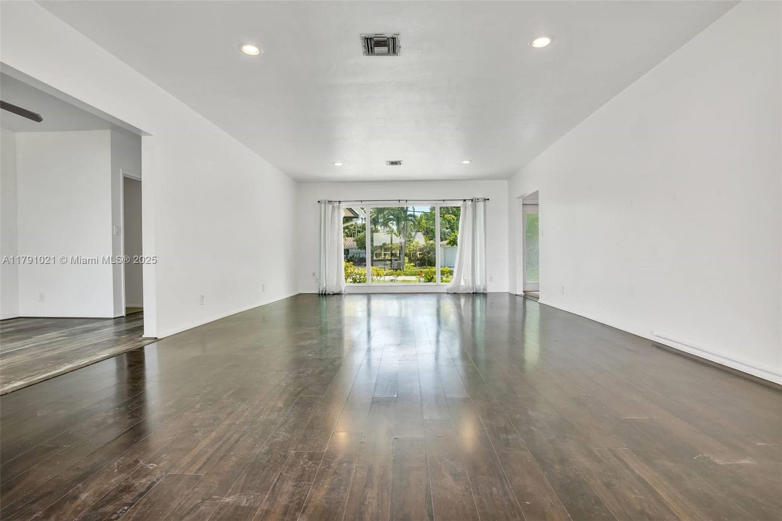 2019 NE 31st Ave photo 10
