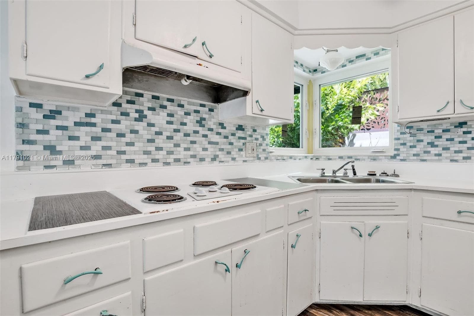 2019 NE 31st Ave photo 18