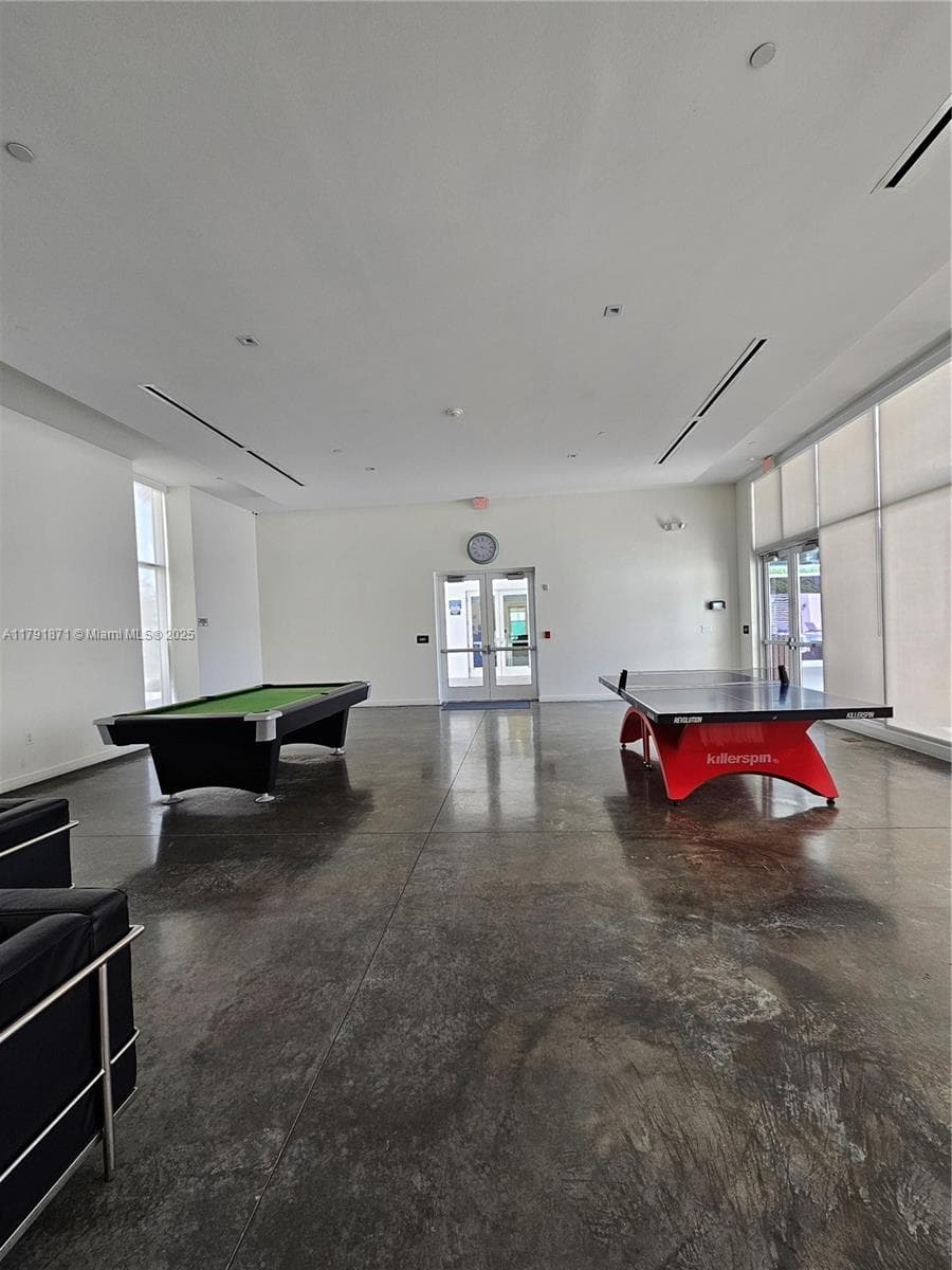 THE OAKS I CONDO · #2202 in North Miami - Photo 45
