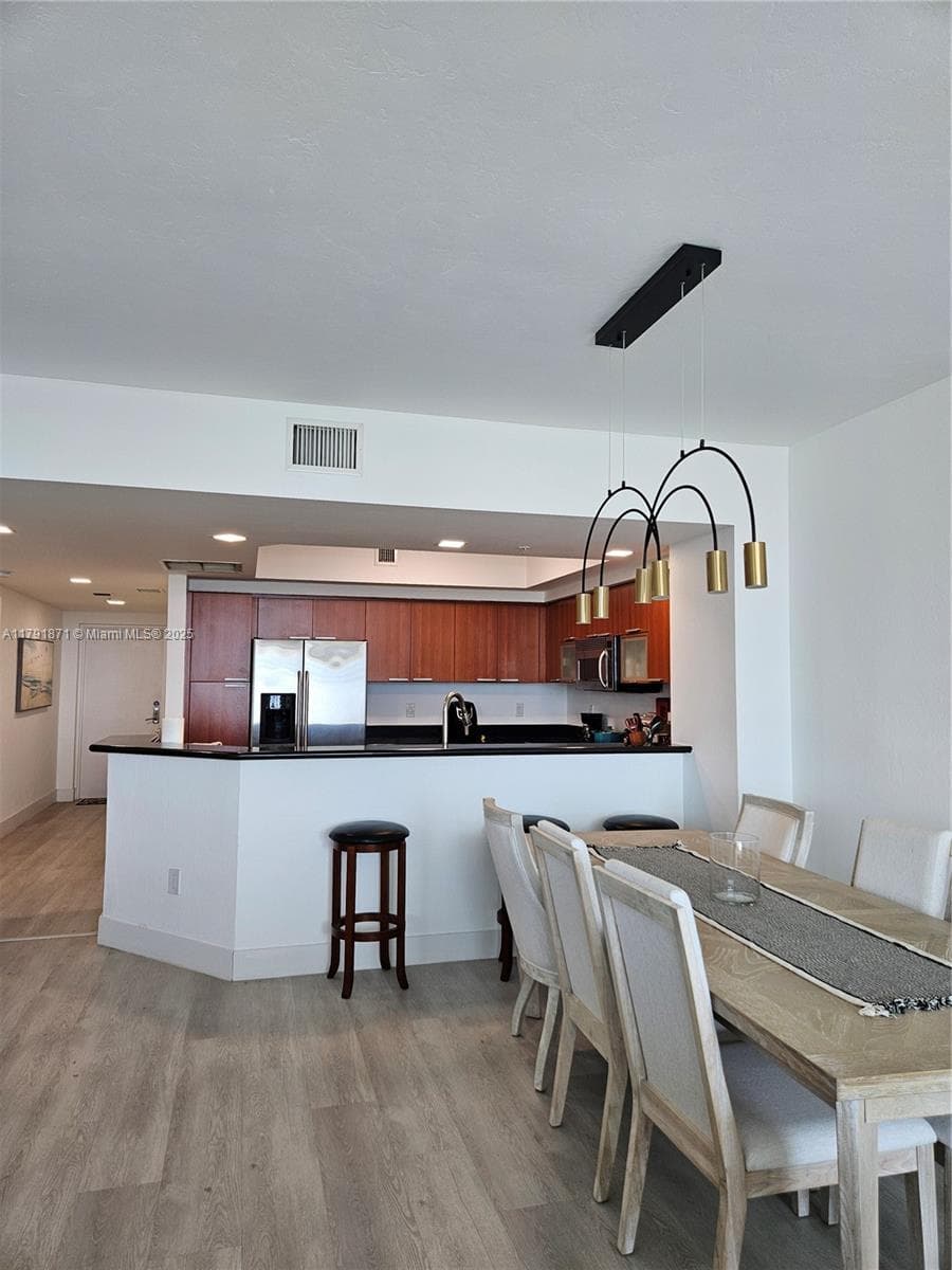 THE OAKS I CONDO · #2202 in North Miami - Photo 4