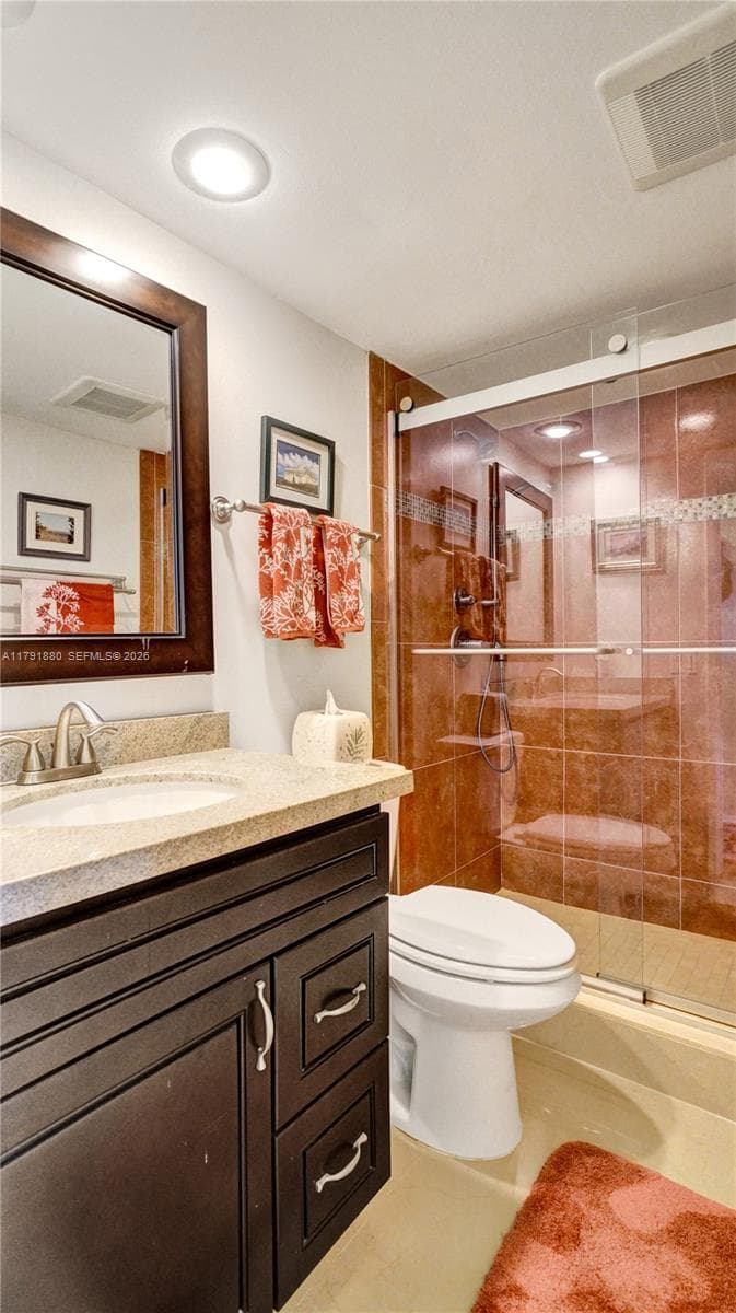 3rd Bedroom and/or Den