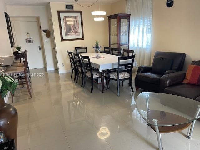 hilcrest condo · #701B in Hollywood - Photo 8