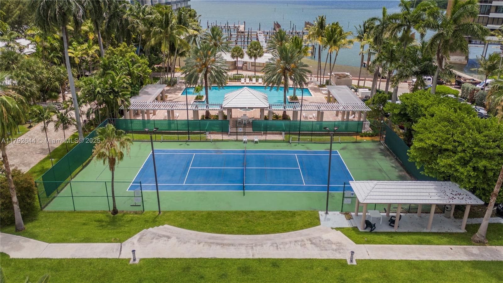 PALM BAY CONDO · #6E in Miami - Photo 7