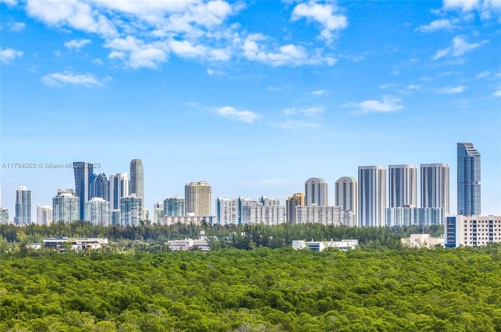 WATERSIDE TOWERS · #1006 in North Miami - Photo 13