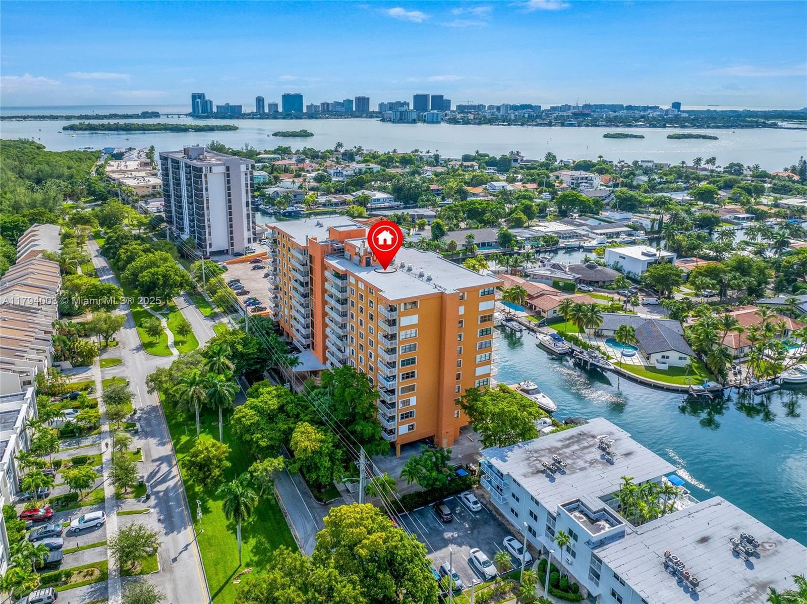 WATERSIDE TOWERS · #1006 in North Miami - Photo 47