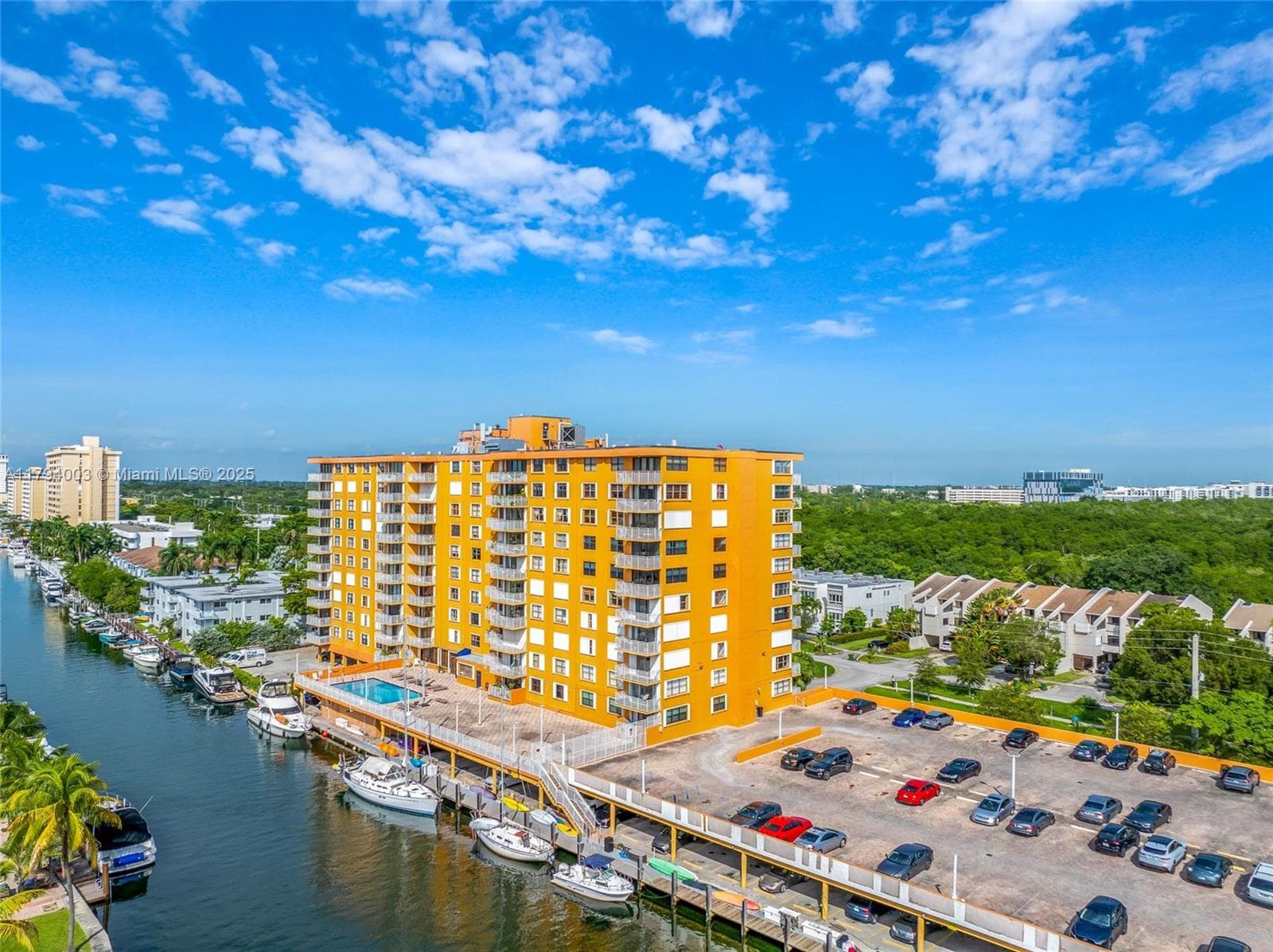 WATERSIDE TOWERS · #1006 in North Miami - Photo 50
