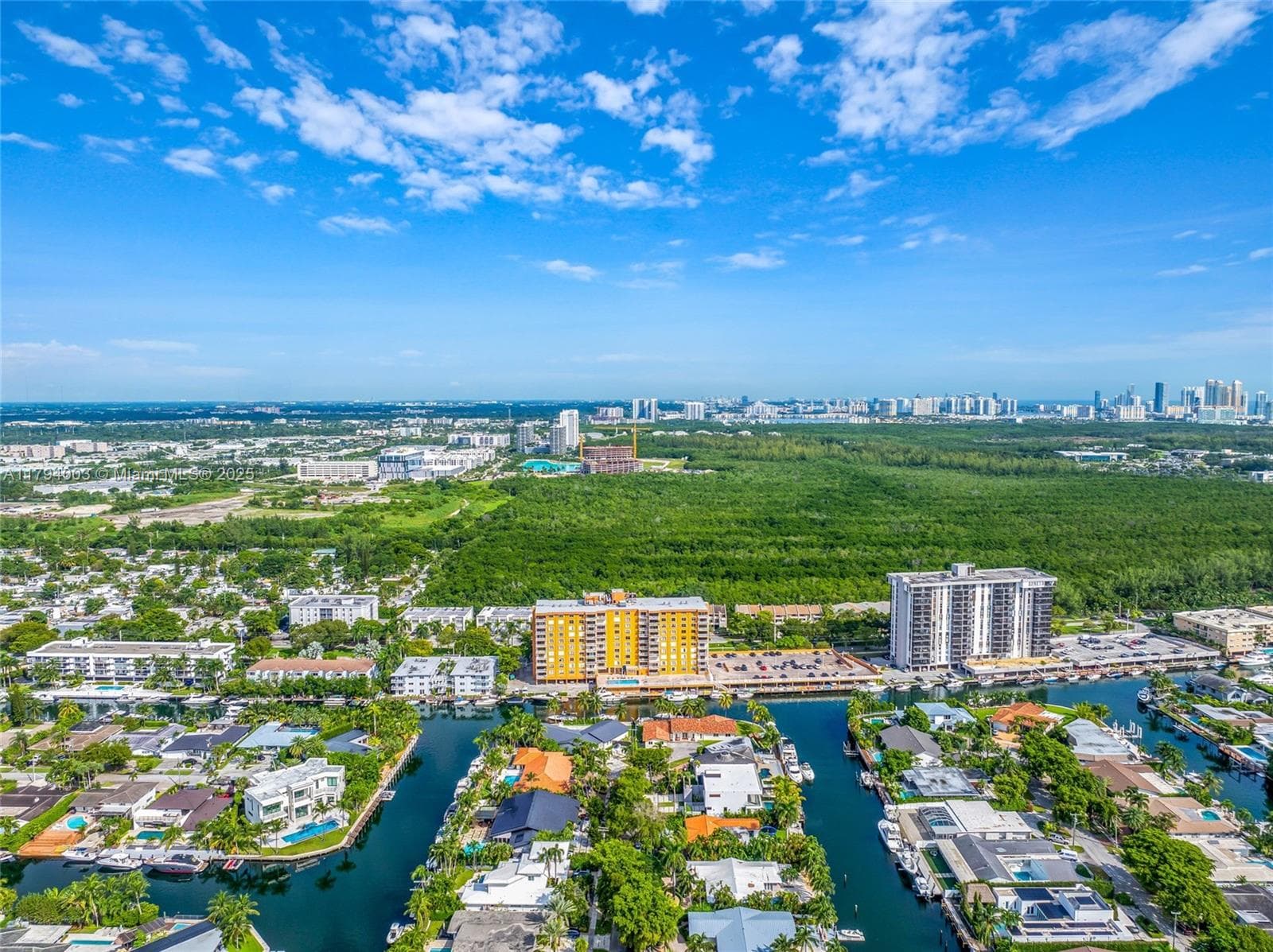 WATERSIDE TOWERS · #1006 in North Miami - Photo 40