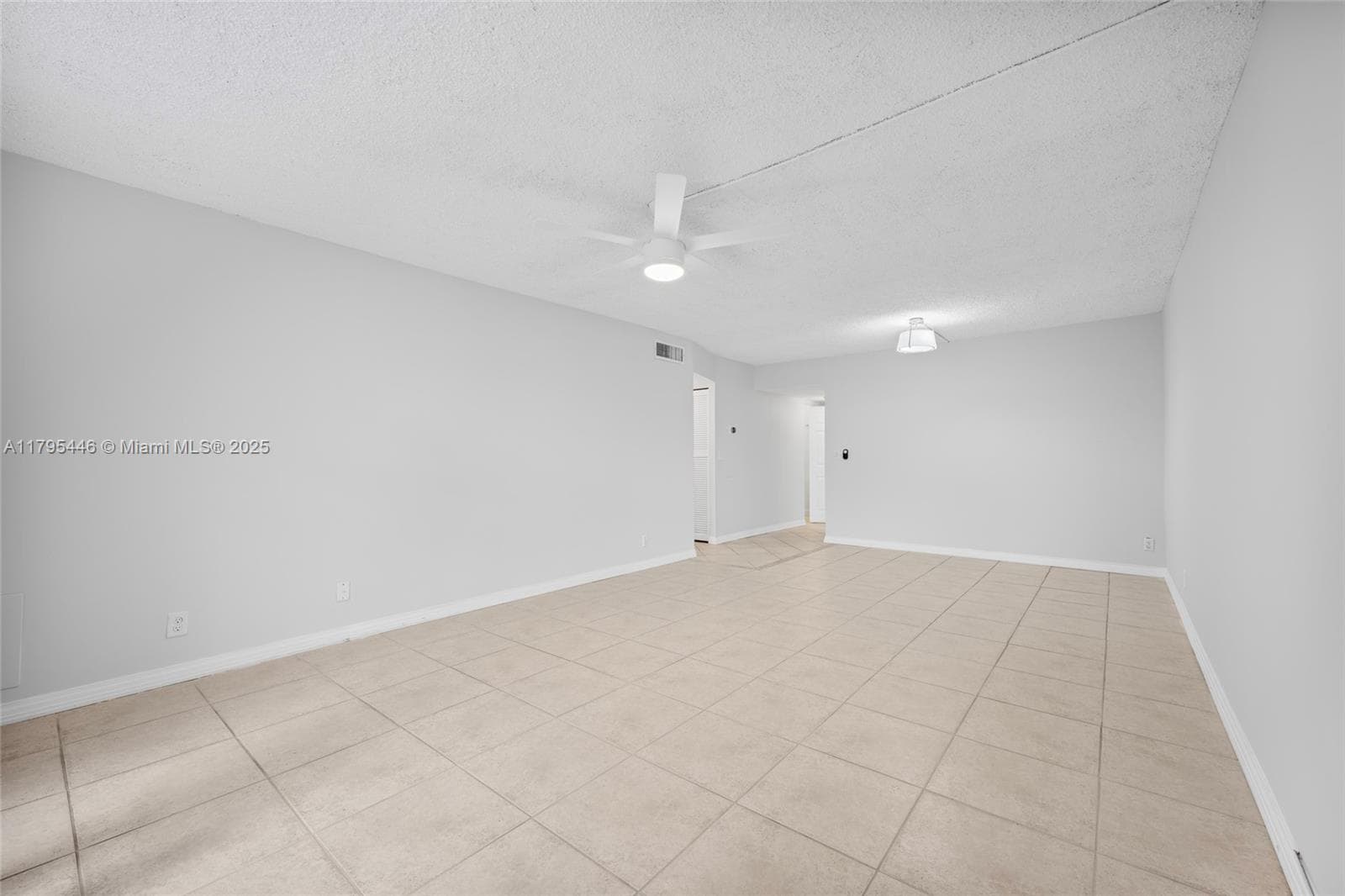 SOMERSET NO SIX CONDO · #104 in Lauderdale Lakes - Photo 5